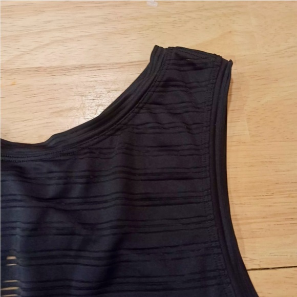 LULULEMON Meet Halfway Tank
Semi Sheer Striped Sleeveless Top - Picture 5 of 14